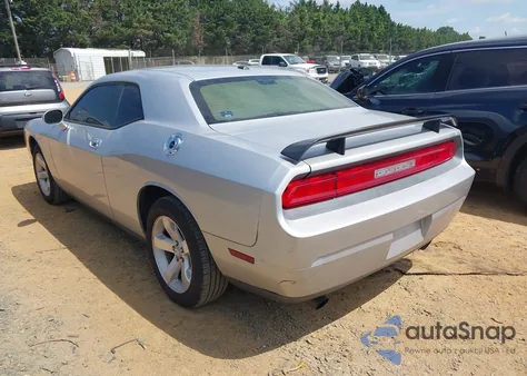 2009 Dodge Challenger Se/Sxt из США, поврежденный, VIN 2B3LJ44V89H504636